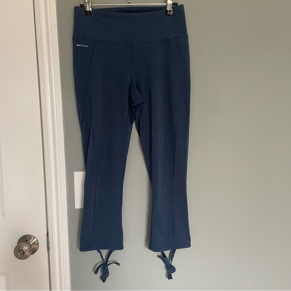 Lole Pants - 3 for $30 | Lole Cropped Tie Workout Leggings – Navy Blue Activewear Yoga Pants